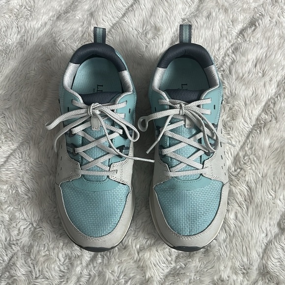 L. L. Bean Light‎ Blue and Tan Sneakers Womans Size 9.5 - Picture 2 of 4